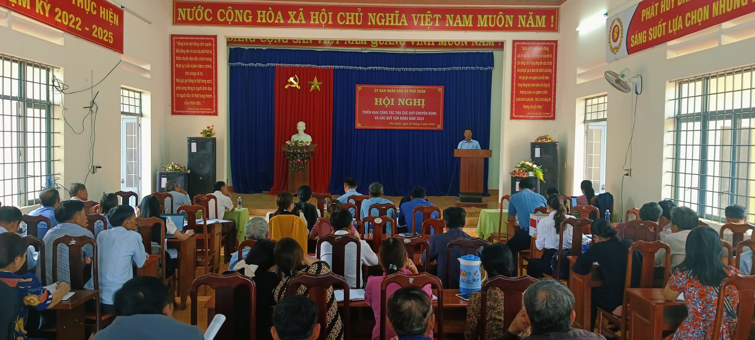 HỘI NGHỊ TRIỂN KHAI THU CÁC QUỸ CHUYÊN DÙNG VÀ CÁC QUỸ VẬN ĐỘNG NĂM 2024, SƠ KẾT TÌNH HÌNH KẾT QUẢ THỰC HIỆN KẾ HOẠCH PHÁT TRIỂN KINH TẾ - XÃ HỘI, ĐẢM BẢO QUỐC PHÒNG - AN NINH QUÝ I, TRIỂN KHAI NHIỆM VỤ TRỌNG TÂM 9 THÁNG CÒN LẠI NĂM 2024